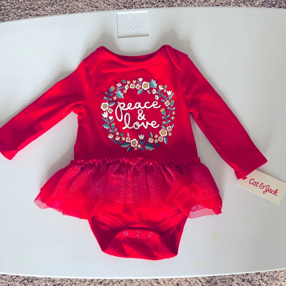 Baby girl Cat & Jack 3-6 months old outfit.